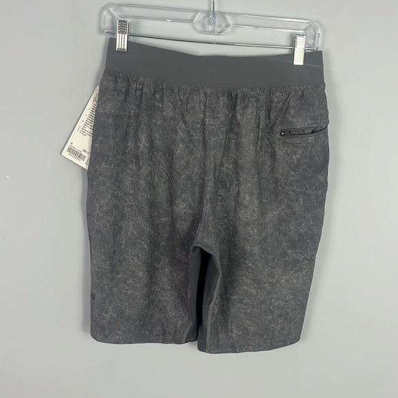 Lululemon T.H.E. Short 9” Linerless - Picture 8 of 12